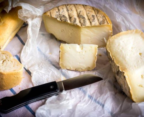 Fromage type Tomme